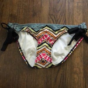 Bikini bottoms